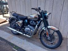 Royal Enfield Classic 350 km.0