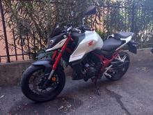Honda CB 750 Hornet