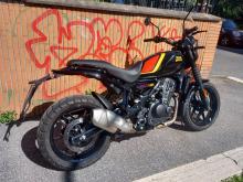 Royal Enfield Guerrilla 450