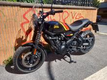 Royal Enfield Guerrilla 450