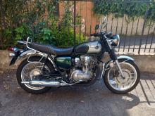 Kawasaki W800