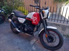 Royal Enfield Scram 411