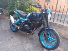 Royal Enfield Guerrilla 450 "THE MOST"